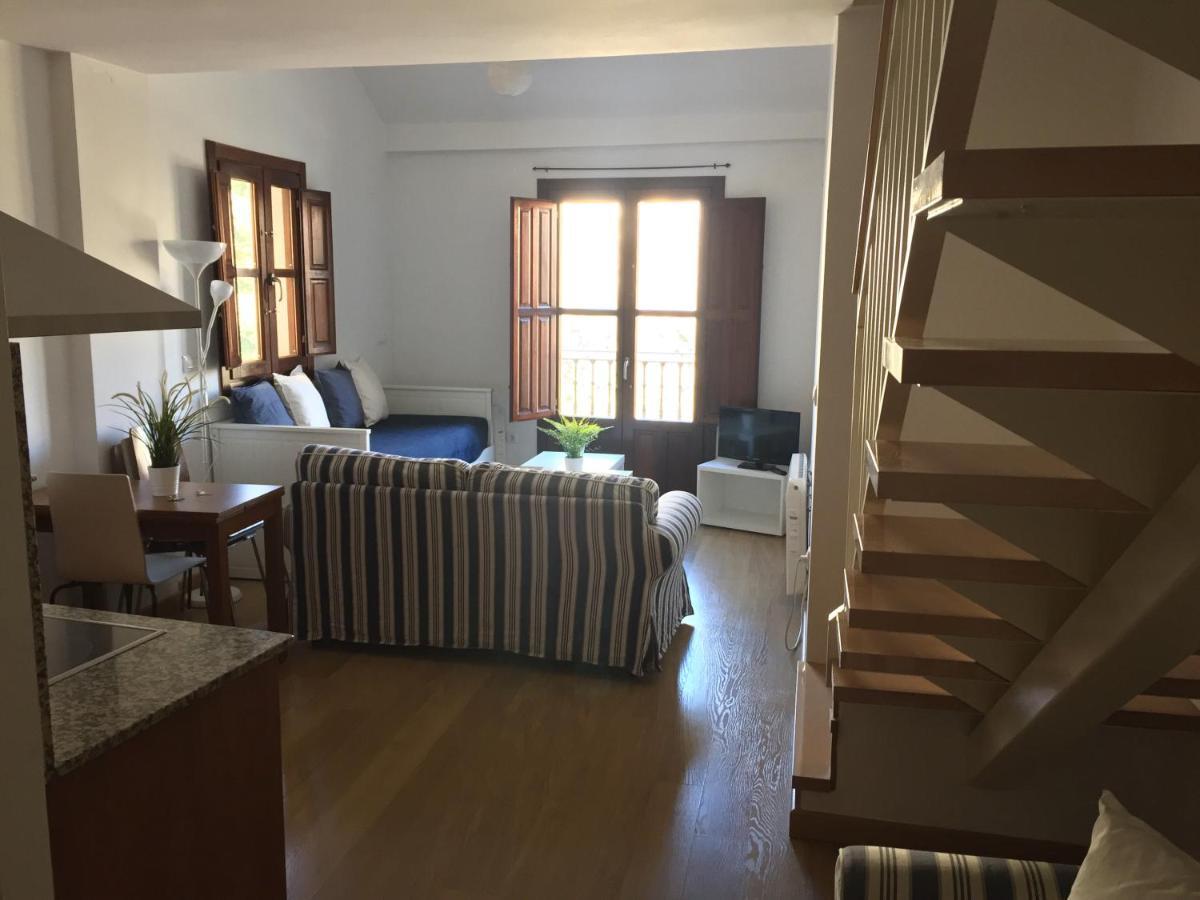 Apartamentos Viejo Continente Cuenca  Szoba fotó